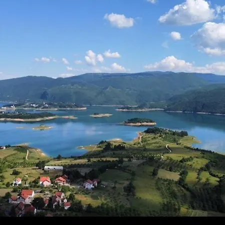 Matanovi Dvori * Prozor