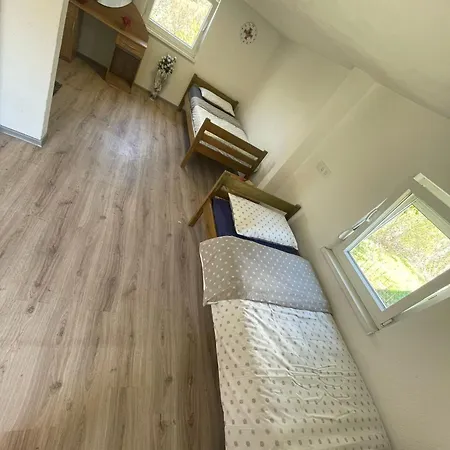 Feriehus Matanovi Dvori *